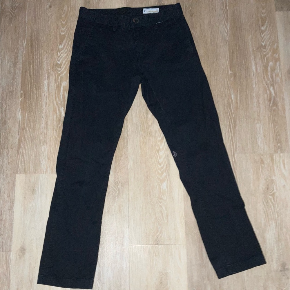 Black volcom pants